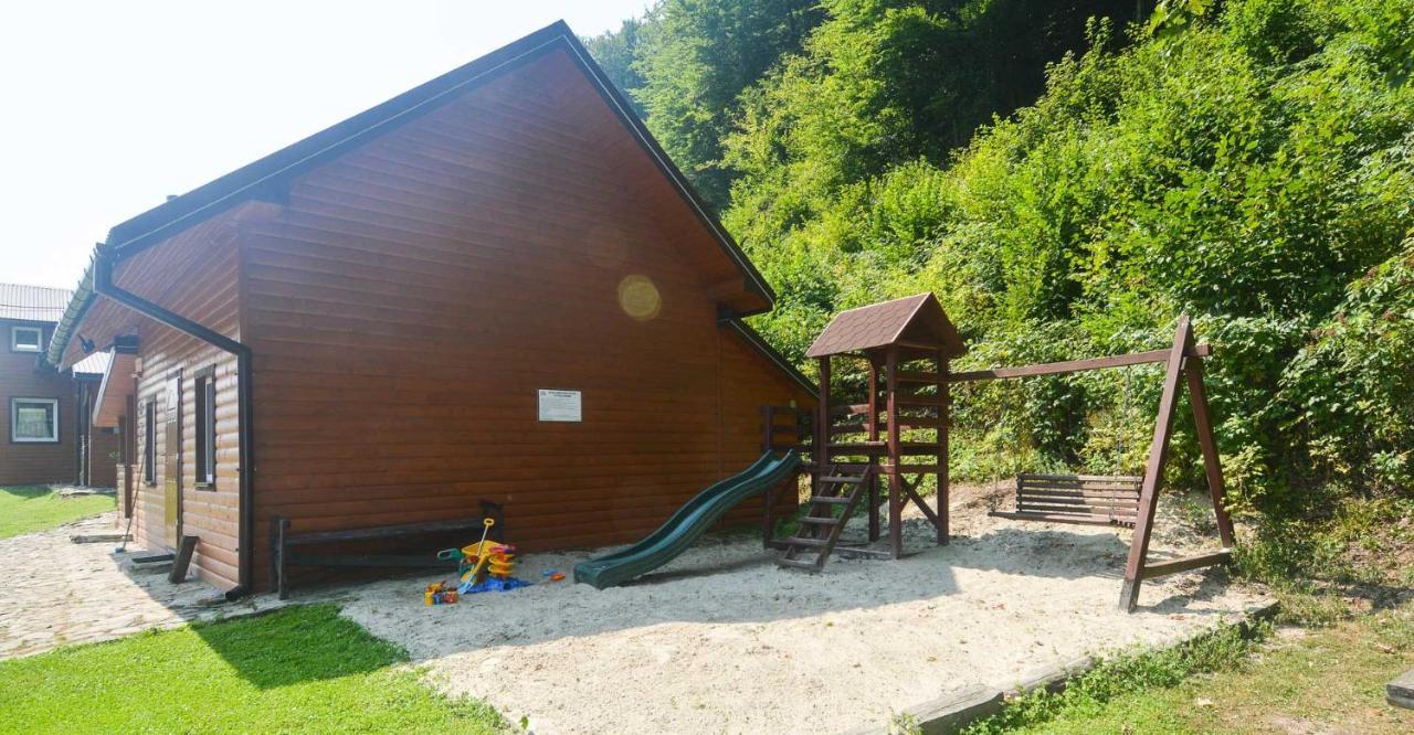 Bieszczadzki Klin Bklin Villa Cisna Luaran gambar